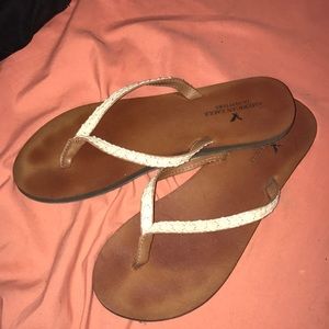 American eagle lace flip flops